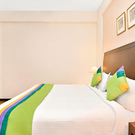 Treebo Trend Sterling Suites Inn Bangalore Bagian luar foto