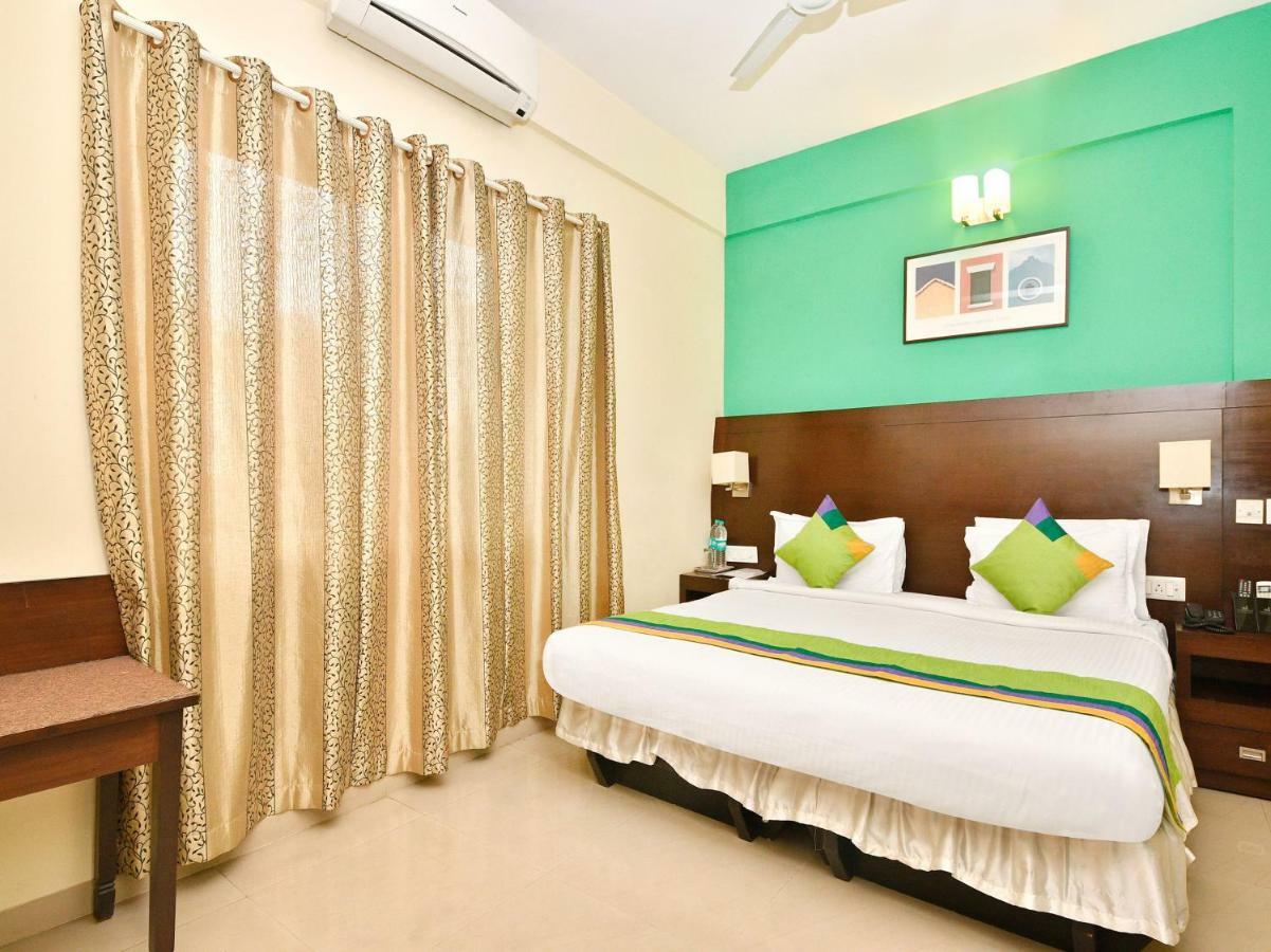 Treebo Trend Sterling Suites Inn Bangalore Bagian luar foto