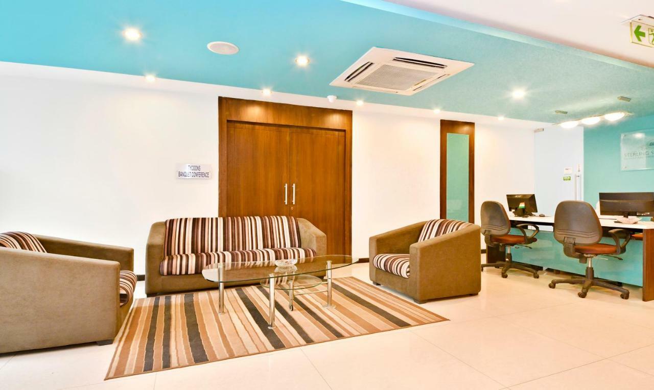 Treebo Trend Sterling Suites Inn Bangalore Bagian luar foto
